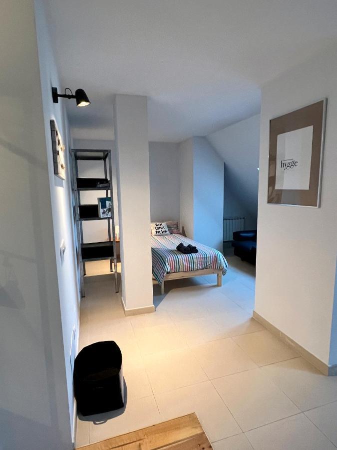 Atico Camino Santiago: El Comienzo Perfecto Apartment Саррия Екстериор снимка